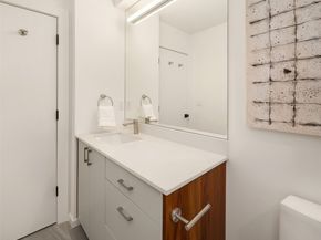 629 13th Avenue E, Seattle WA 98102