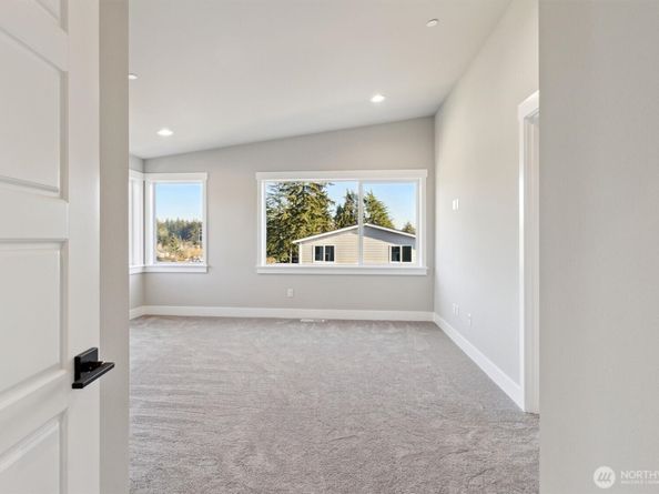 17825 N Wallingford Avenue A, Shoreline WA 98133