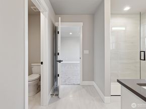 17825 N Wallingford Avenue A, Shoreline WA 98133