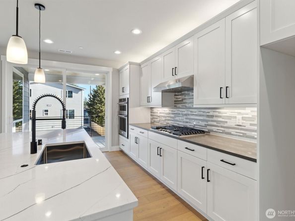 17825 N Wallingford Avenue A, Shoreline WA 98133