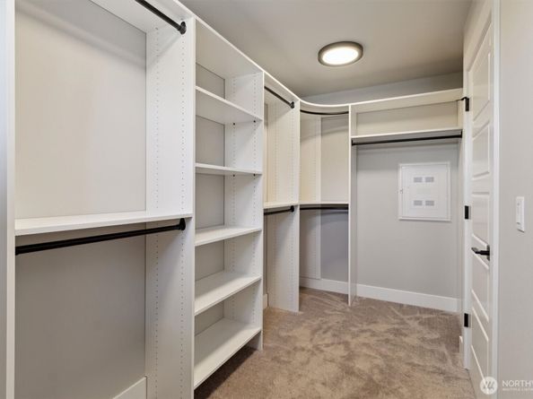 17825 N Wallingford Avenue A, Shoreline WA 98133