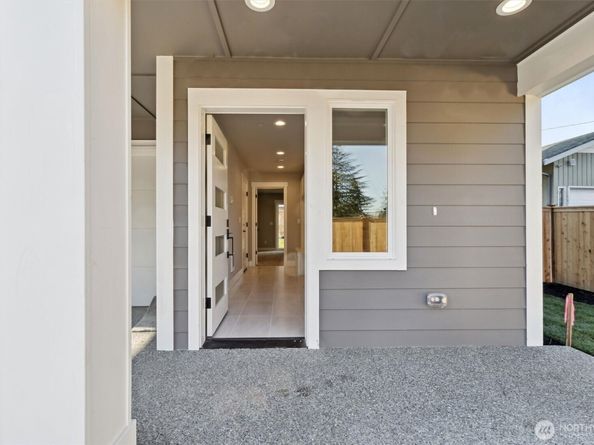 17825 N Wallingford Avenue A, Shoreline WA 98133