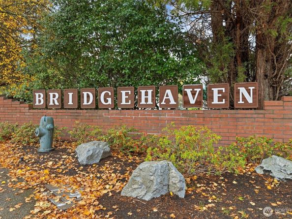 13321 15th Avenue NE D5, Seattle WA 98125