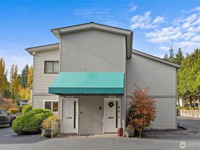 13321 15th Avenue NE D5, Seattle WA 98125