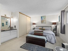 13321 15th Avenue NE D5, Seattle WA 98125