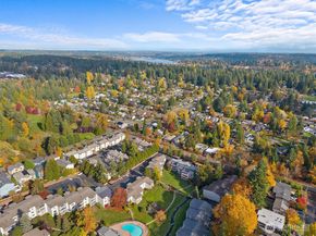 13321 15th Avenue NE D5, Seattle WA 98125