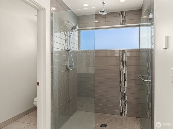 933 16th Avenue A, Seattle WA 98122