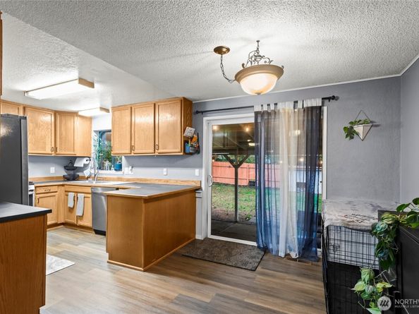 2403 SE Converse Place, Port Orchard WA 98367