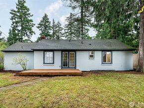 16167 Midvale Avenue N, Shoreline WA 98133