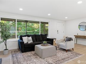 16167 Midvale Avenue N, Shoreline WA 98133