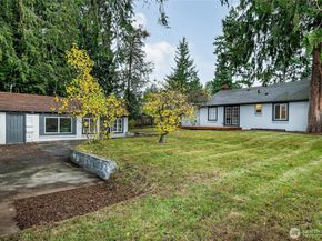 16167 Midvale Avenue N, Shoreline WA 98133