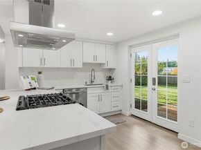 16167 Midvale Avenue N, Shoreline WA 98133