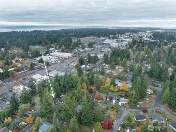 16167 Midvale Avenue N, Shoreline WA 98133