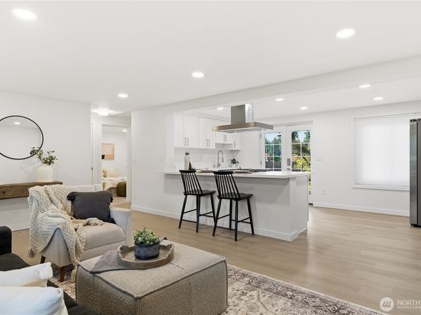 16167 Midvale Avenue N, Shoreline WA 98133