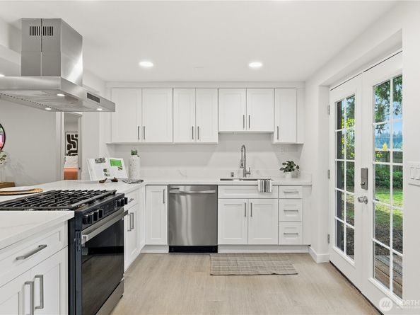 16167 Midvale Avenue N, Shoreline WA 98133