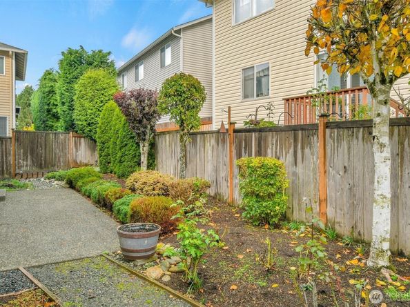 17713 13th Avenue W, Lynnwood WA 98037