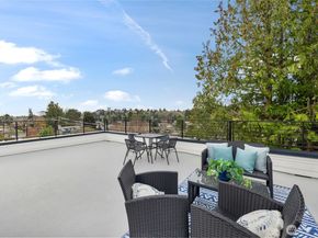 4048 32nd Avenue W, Seattle WA 98199