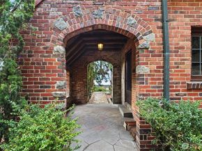 16349 Maplewild Avenue SW, Burien WA 98166