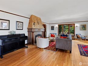 16349 Maplewild Avenue SW, Burien WA 98166