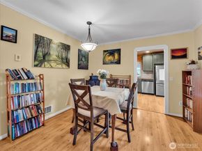 10314 20th Avenue NE, Seattle WA 98125