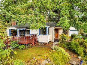 10314 20th Avenue NE, Seattle WA 98125