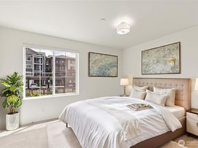 861 5th Place NE, Issaquah WA 98029