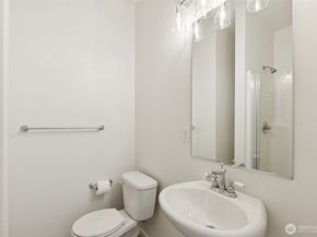 861 5th Place NE, Issaquah WA 98029