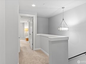 7628 222nd Street SW B4, Edmonds WA 98026