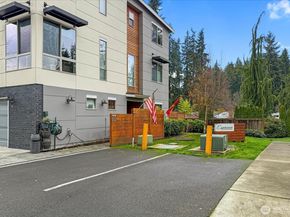 7628 222nd Street SW B4, Edmonds WA 98026
