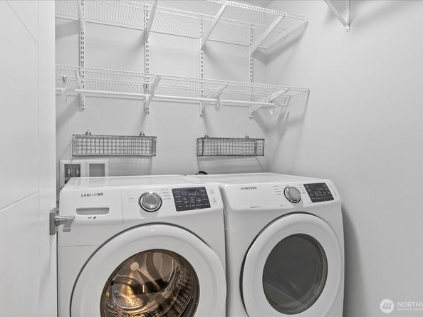 7628 222nd Street SW B4, Edmonds WA 98026