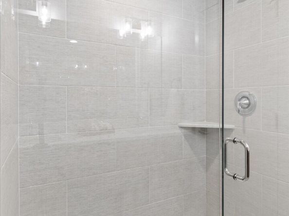 7628 222nd Street SW B4, Edmonds WA 98026