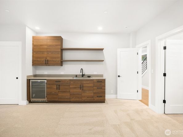 13032 SE 19th Court, Bellevue WA 98005