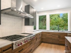 13032 SE 19th Court, Bellevue WA 98005