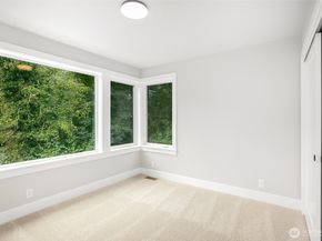 13032 SE 19th Court, Bellevue WA 98005