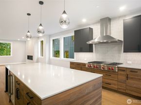 13032 SE 19th Court, Bellevue WA 98005