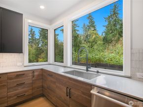 13032 SE 19th Court, Bellevue WA 98005