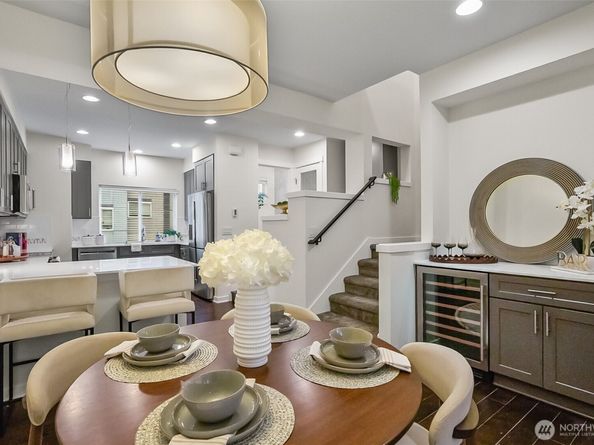 19225 Damson Road N2, Lynnwood WA 98036