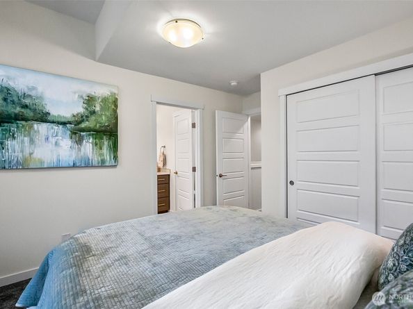 19225 Damson Road N2, Lynnwood WA 98036