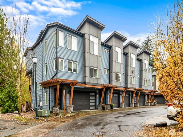 19225 Damson Road N2, Lynnwood WA 98036