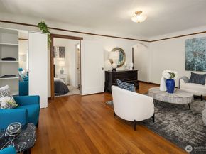 124 Warren Avenue N 302, Seattle WA 98109