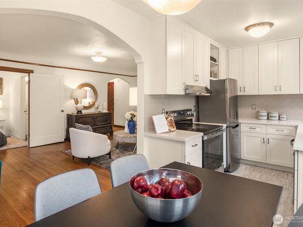 124 Warren Avenue N 302, Seattle WA 98109