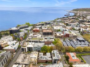 124 Warren Avenue N 302, Seattle WA 98109