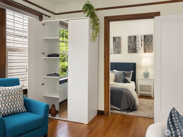 124 Warren Avenue N 302, Seattle WA 98109