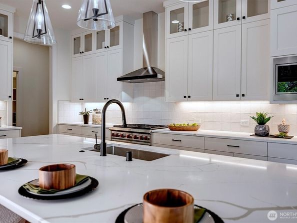 13154 NE 151st Court, Woodinville WA 98072