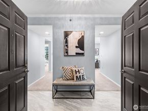 177 107th Avenue NE 1702, Bellevue WA 98004