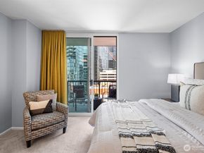 177 107th Avenue NE 1702, Bellevue WA 98004