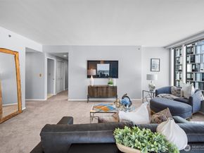 177 107th Avenue NE 1702, Bellevue WA 98004