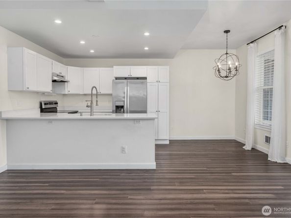 19463 Scoter Lane NE, Poulsbo WA 98370