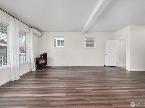 19463 Scoter Lane NE, Poulsbo WA 98370