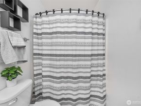 19463 Scoter Lane NE, Poulsbo WA 98370